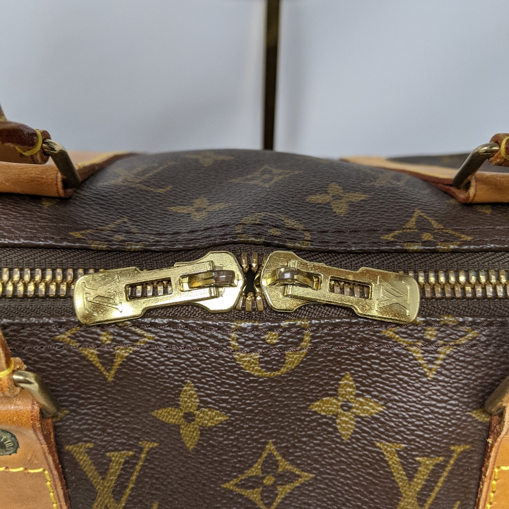 LOUIS VUITTON Monogram Keepall 50 - Picture 4 of 11